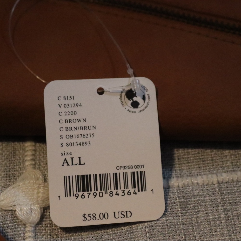Free People tan wristlet, vegan leather - Picture 7 of 9